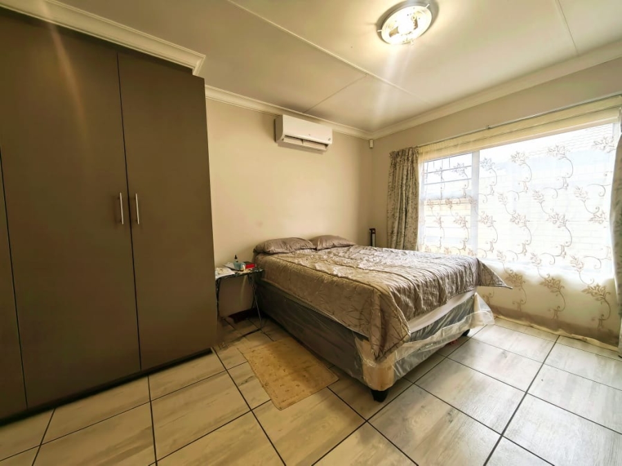 3 Bedroom Property for Sale in Baillie Park North West